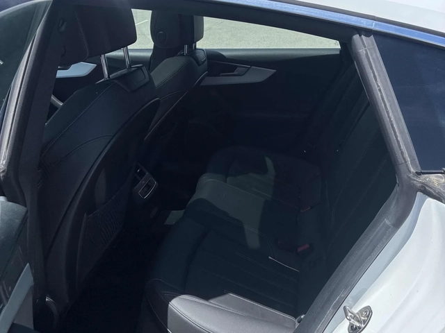 Audi A5 Progressiv * Keyless * CARFAX * АВТО КРЕДИТ * - автомобили, коли, обяви за нови и употребявани 9