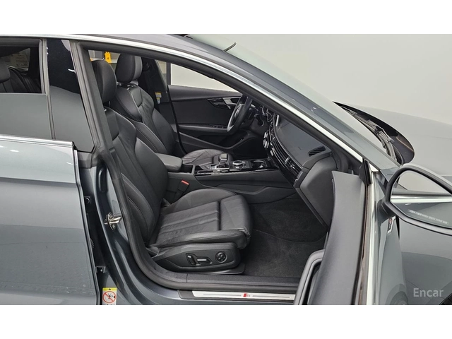 Audi A5 PREMIUM* DISTRONIC* HEAD UP* КАМЕРА* КРАЙНА ЦЕНА - автомобили, коли, обяви за нови и употребявани 8