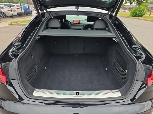 Audi A5 Progressiv - автомобили, коли, обяви за нови и употребявани 12