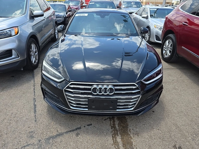 Audi A5 Premium Plus - автомобили, коли, обяви за нови и употребявани 1