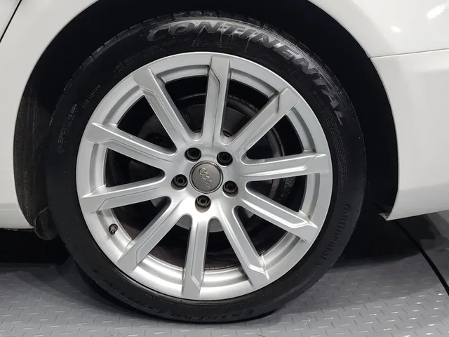 Audi A5 2.0 TDI Quattro - автомобили, коли, обяви за нови и употребявани 9