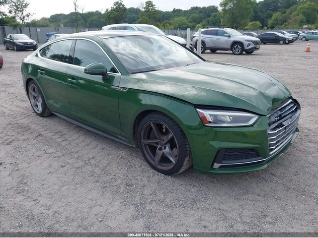 Audi A5 45 Premium quattro - автомобили, коли, обяви за нови и употребявани 0