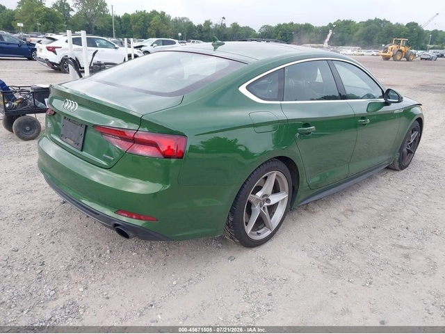 Audi A5 45 Premium quattro - автомобили, коли, обяви за нови и употребявани 3