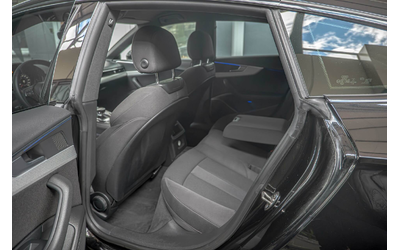 Audi A5 Sportback/2.0TDI/Sline/Ambient/Virtual/Подгрев/PDC/F1 - автомобили, коли, обяви за нови и употребявани 6