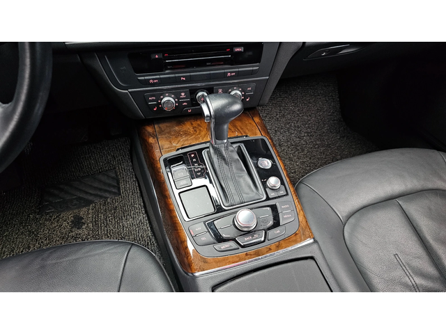 Audi A6 New 3.0 TDI Quattro C7 - автомобили, коли, обяви за нови и употребявани 8