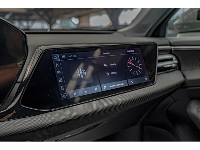 Audi A6 2.0TDI/Dist./Lane Assist/Side Assist/Камера 360/Passenger Displey - автомобили, коли, обяви за нови и употребявани 14