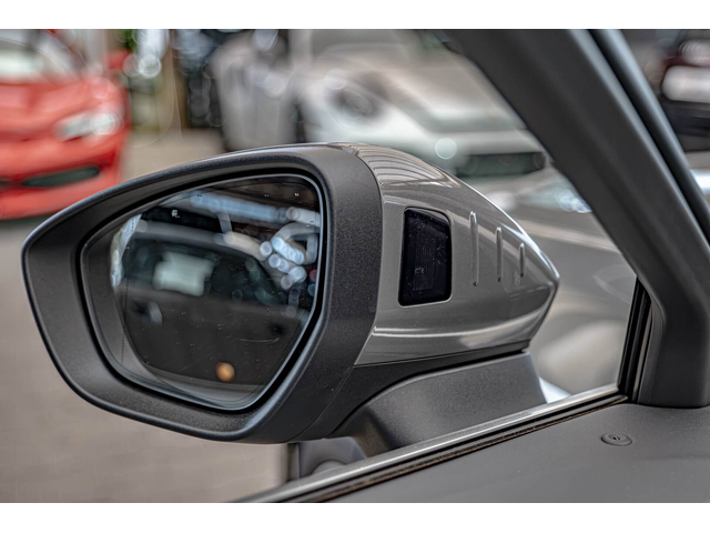 Audi A6 2.0TDI/Dist./Lane Assist/Side Assist/Камера 360/Passenger Displey - автомобили, коли, обяви за нови и употребявани 9