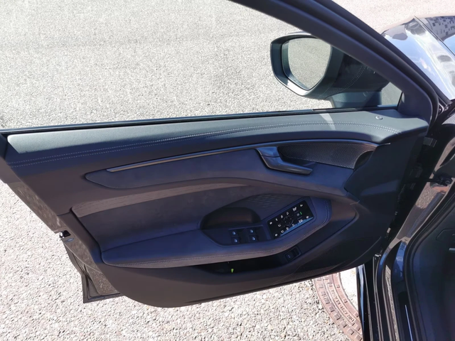 Audi A6 3.0 TFSI quattro S line - автомобили, коли, обяви за нови и употребявани 7