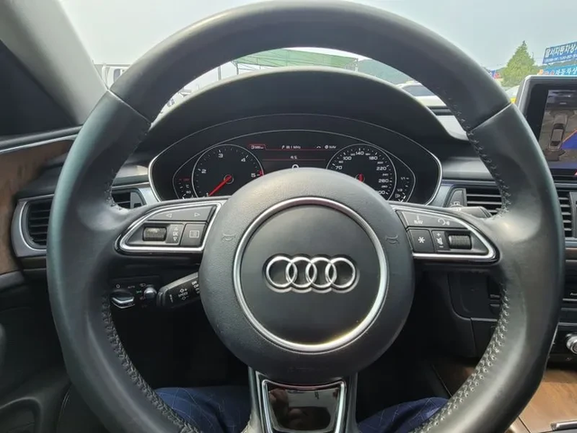 Audi A6 2.0 TDI Dynamic C7 - автомобили, коли, обяви за нови и употребявани 10