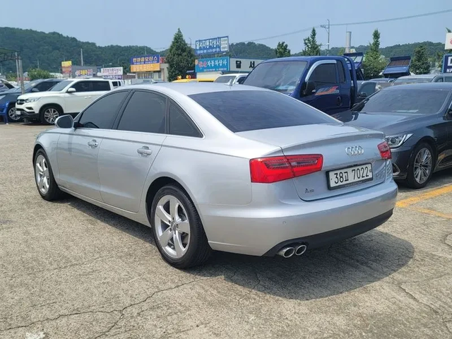 Audi A6 2.0 TDI Dynamic C7 - автомобили, коли, обяви за нови и употребявани 1
