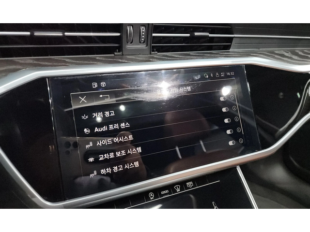 Audi A6 A6 (C8) 45 Tfsi Premium - автомобили, коли, обяви за нови и употребявани 14