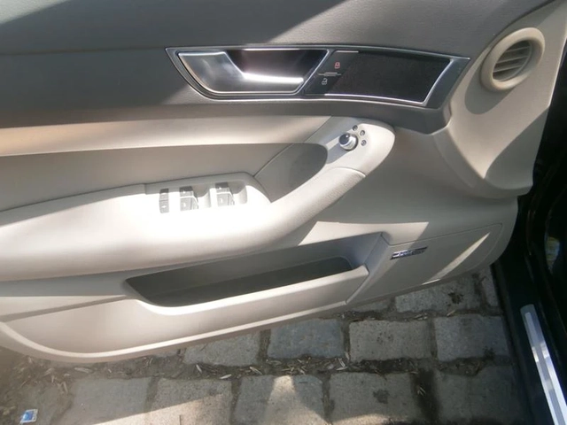 Audi A6 3.0 TDI S-Line FACELIFT - автомобили, коли, обяви за нови и употребявани 11