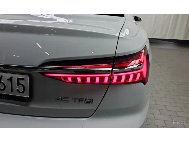 Audi A6 45 TFSI - автомобили, коли, обяви за нови и употребявани 12