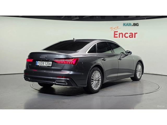 Audi A6 * ПАНО* KEYLESS* Camera* ПОДГРЕВ* 360* - автомобили, коли, обяви за нови и употребявани 1