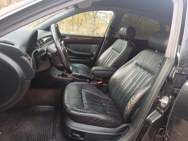Audi A6 1.9 TDI - автомобили, коли, обяви за нови и употребявани 8