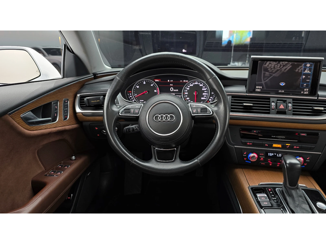 Audi A7 50 TDI Quattro Premium 4G - автомобили, коли, обяви за нови и употребявани 12