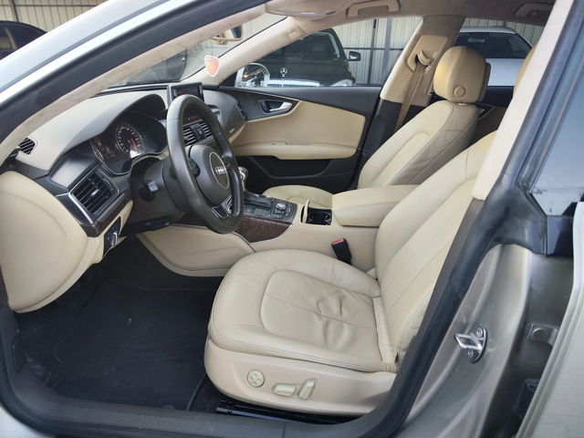 Audi A7 SLINE* PODGREV* LEDD* LIZING - автомобили, коли, обяви за нови и употребявани 4