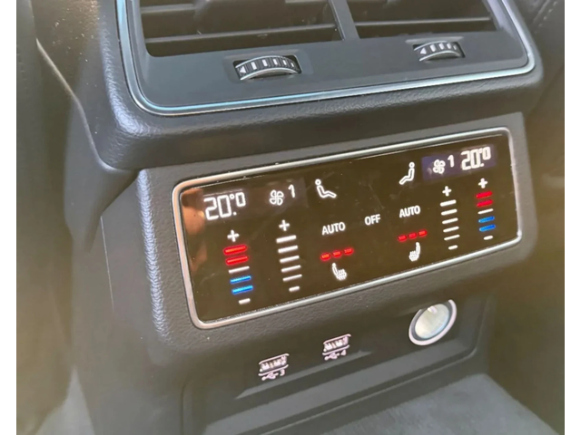 Audi A7 ОЧАКВАН ВНОС Audi A7 5.0TDI Digital * S Line Plus* - автомобили, коли, обяви за нови и употребявани 7