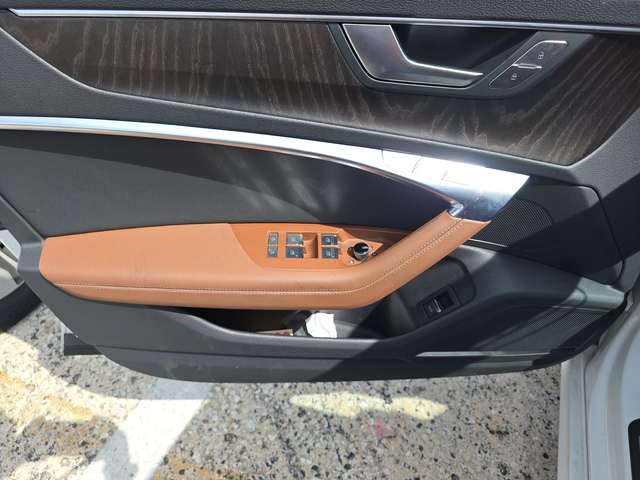 Audi A7 3.0T Prestige - автомобили, коли, обяви за нови и употребявани 9