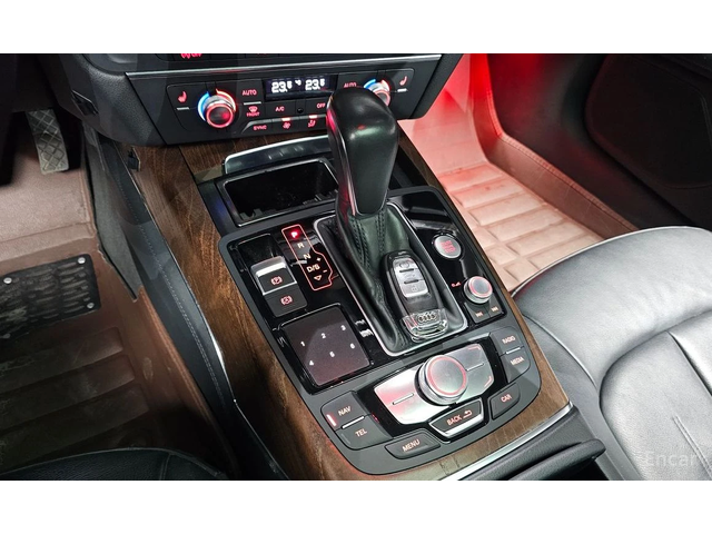 Audi A7 TDI* Distronic* HUD* - автомобили, коли, обяви за нови и употребявани 9