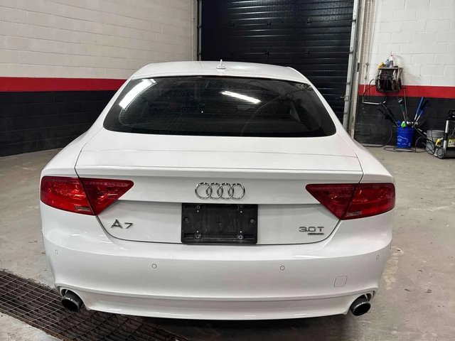 Audi A7 * Premium * CARFAX * ШИБИДАХ * KEYLESS * ПОДГРЕВИ - автомобили, коли, обяви за нови и употребявани 3