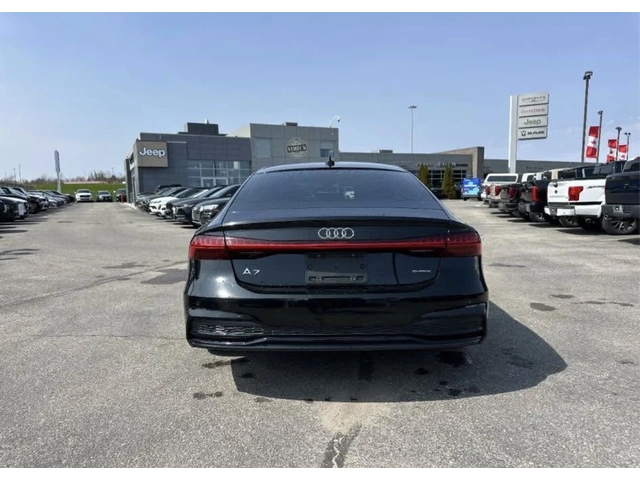 Audi A7 3.0T * S LINE * ОБДУХВАНЕ * БЕЗ ИНЦИДЕНТИ * CARFAX - автомобили, коли, обяви за нови и употребявани 3