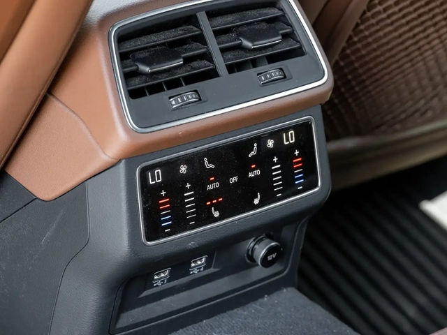 Audi A7 55TFSI* MATRIX* S* LINE* BANG* OLUFSEN* ОБДУХВАНЕ* - автомобили, коли, обяви за нови и употребявани 16