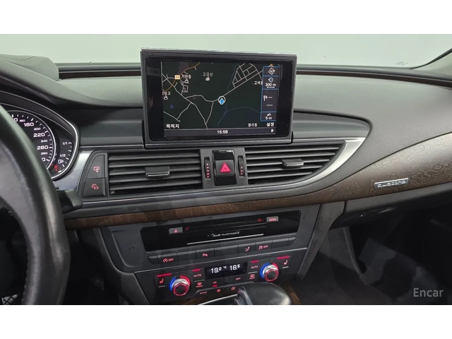 Audi A7 QUATTRO - автомобили, коли, обяви за нови и употребявани 10