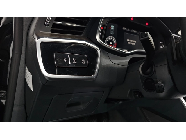 Audi A7 Quattro - автомобили, коли, обяви за нови и употребявани 13