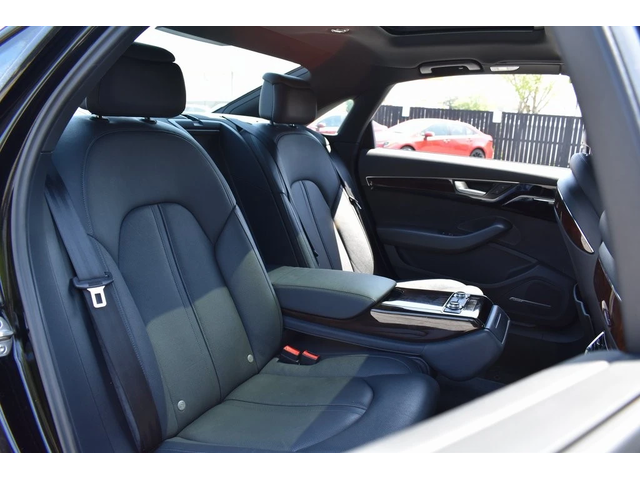 Audi A8 LONG* MATRIX* 360* МАСАЖ* ДИСТТРОНИК* ОБДУХ* BOSE* - автомобили, коли, обяви за нови и употребявани 12