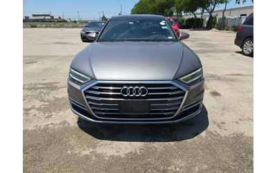 audi-a8 - 0