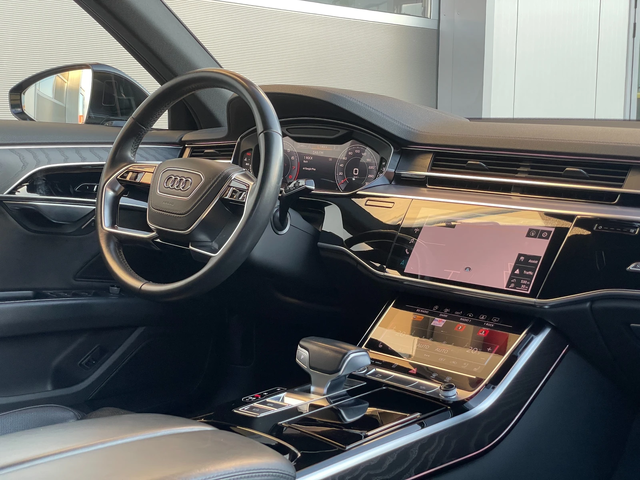 Audi A8 TFSI 55 quattro Реален пробег - автомобили, коли, обяви за нови и употребявани 15