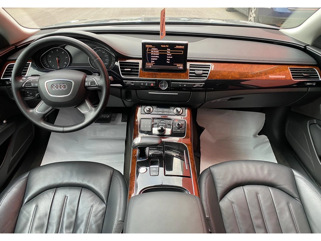 Audi A8 4.2 FSI 371к.с. QUATTRO КАТО НОВА - автомобили, коли, обяви за нови и употребявани 10