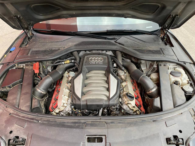 Audi A8 4.2 FSI 371к.с. QUATTRO КАТО НОВА - автомобили, коли, обяви за нови и употребявани 16