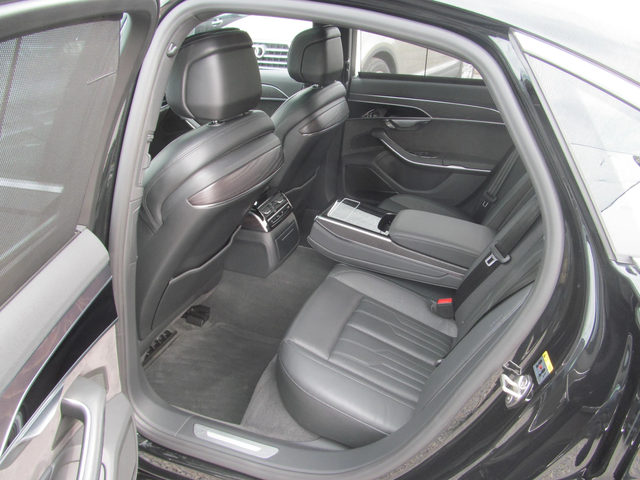 Audi A8 50 TDI ТОП/ Navi* kamera* quattro* - автомобили, коли, обяви за нови и употребявани 10