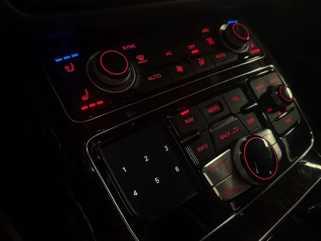 Audi A8 * CARFAX * ЦЕНА ДО БГ - автомобили, коли, обяви за нови и употребявани 9