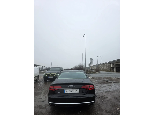 Audi A8 - автомобили, коли, обяви за нови и употребявани 3