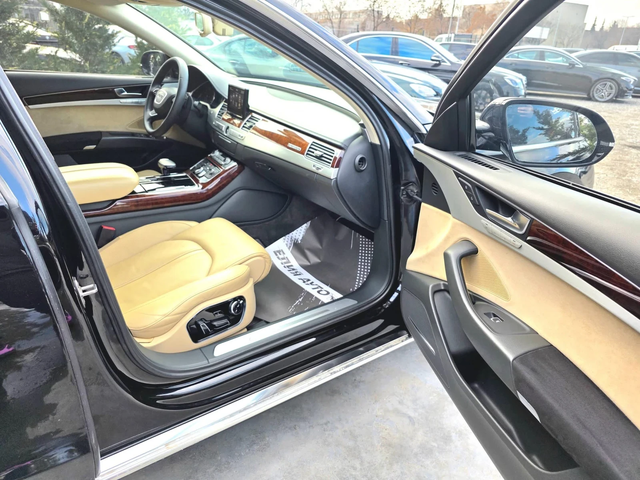Audi A8 4.2TDI QUATTRO FULL S LINE MATRIX ЛИЗИНГ 100% - автомобили, коли, обяви за нови и употребявани 13