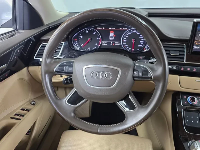 Audi A8 3.0 TDI Quattro - автомобили, коли, обяви за нови и употребявани 12