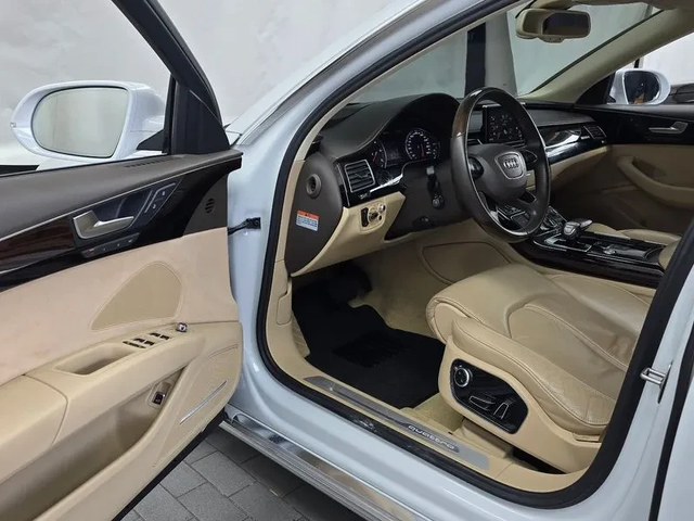 Audi A8 3.0 TDI Quattro - автомобили, коли, обяви за нови и употребявани 9