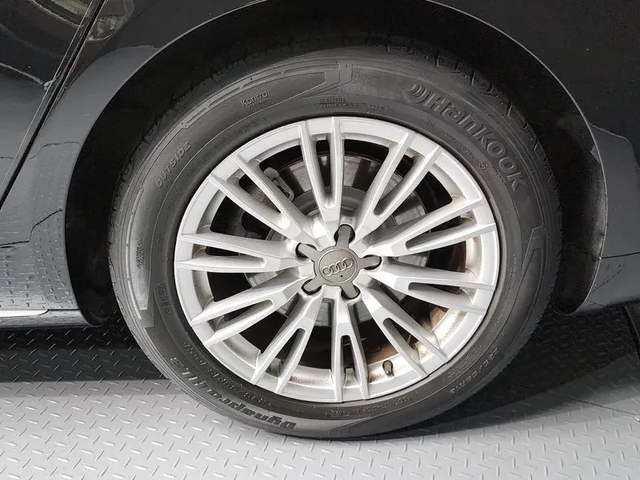 Audi A8 3.0 TDI Quattro - автомобили, коли, обяви за нови и употребявани 4