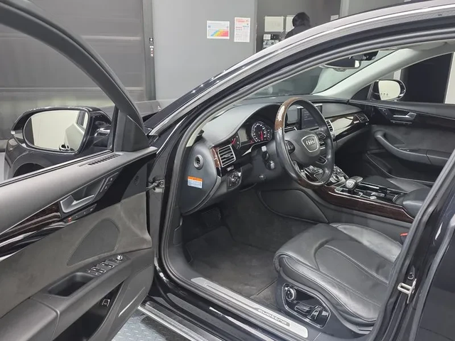 Audi A8 3.0 Tdi Quattro D4 - автомобили, коли, обяви за нови и употребявани 9