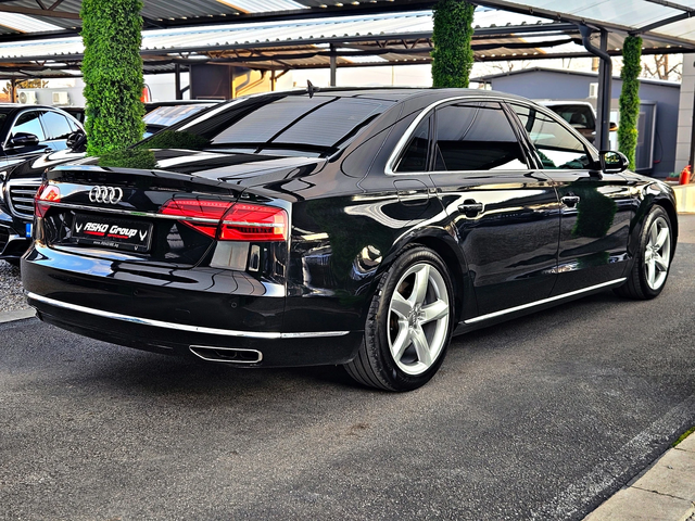 Audi A8 L/4.2TDI/TV/DISTR/BOSE/CAMERA/ОБДУХ/МАСАЖ/ВАКУМ/LI - автомобили, коли, обяви за нови и употребявани 4
