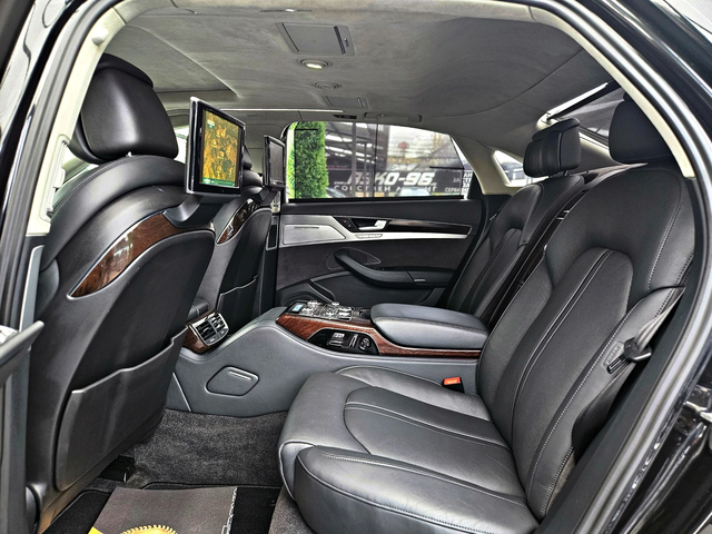 Audi A8 ! L/4.2TDI/TV/DISTR/BOSE/CAMERA/ОБДУХ/МАСАЖ/ВАКУМ/ - автомобили, коли, обяви за нови и употребявани 8