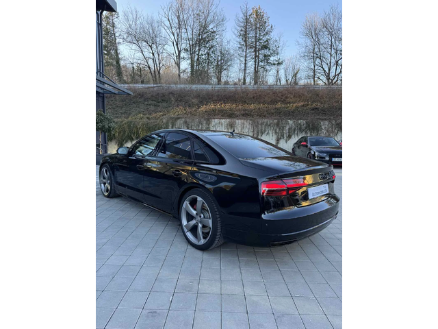 Audi A8 - автомобили, коли, обяви за нови и употребявани 5