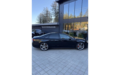 Audi A8 - автомобили, коли, обяви за нови и употребявани 7