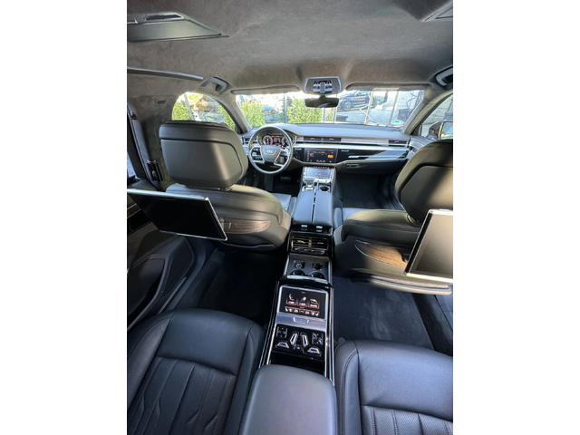 Audi A8 V6 - автомобили, коли, обяви за нови и употребявани 10