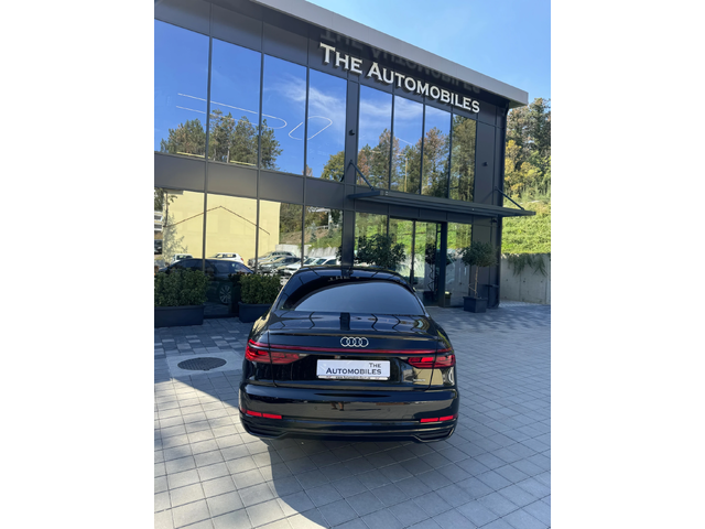 Audi A8 V6 - автомобили, коли, обяви за нови и употребявани 4