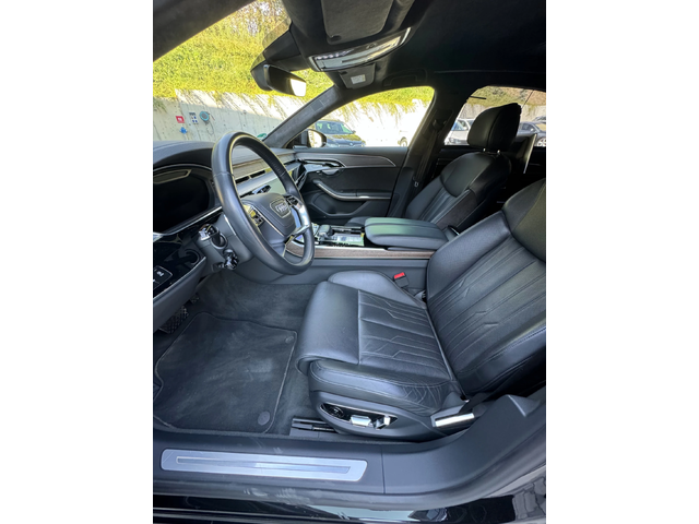 Audi A8 V6 - автомобили, коли, обяви за нови и употребявани 9