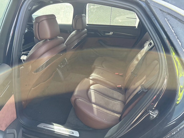 Audi A8 FACE* LONG* BOSE* FULL* ФИКСИРАНА ЦЕНА! - автомобили, коли, обяви за нови и употребявани 8